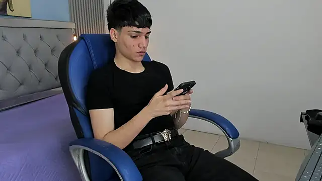 SamBlack  online show from 18, 4, 2026