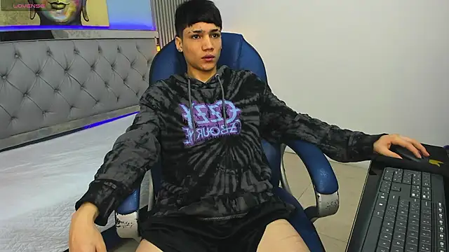 SamBlack  online show from 10, 2, 2026