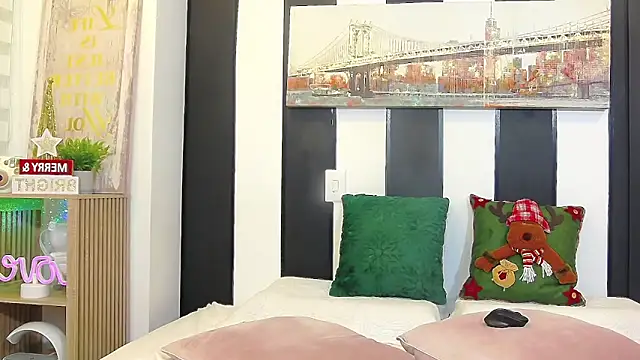 ParisRoux online show from 13, 12, 2025