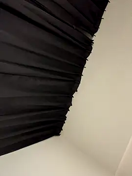 Snapshot of Sisuuu18 chatting on 18, 9, 2025 Sisuuu18 online show from 18, 9, 2025