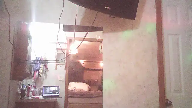 BonnienClyde5421 online show from 8, 2, 2026