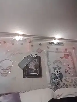 BonnienClyde5421 online show from 14, 2, 2026