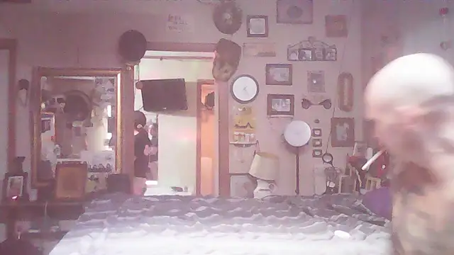 BonnienClyde5421 online show from 25, 2, 2026