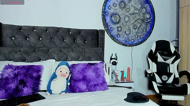 Katherine Rose online show from 6, 3, 2026