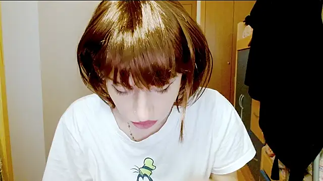 SatinQueen90 online show from 26, 11, 2025