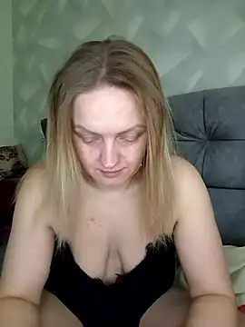 Snapshot of Ami_Foxy chatting on 10, 5, 2026 Ami Foxy online show from 10, 5, 2026
