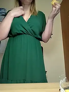 Snapshot of Ami_Foxy chatting on 26, 5, 2026 Ami Foxy online show from 26, 5, 2026