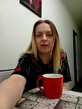 Snapshot of Ami_Foxy chatting on 9, 5, 2026 Ami Foxy online show from 9, 5, 2026