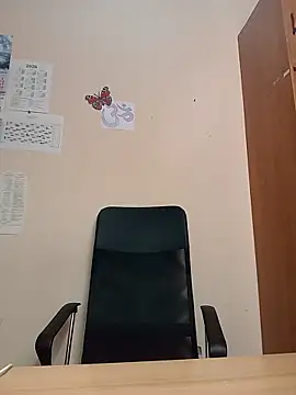 Snapshot of Ami_Foxy chatting on 18, 6, 2026 Ami Foxy online show from 18, 6, 2026