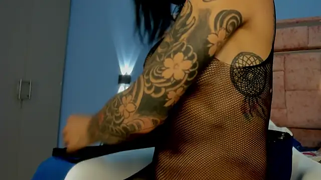 isabela-nix online show from 15, 10, 2025