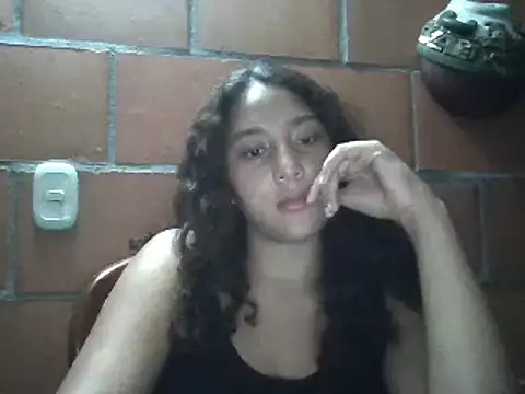 AnaisVelvet11 online show from 7, 10, 2025