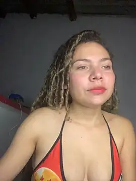 Snapshot of Daniela_hot23 chatting on 15, 5, 2026 Daniela hot23 online show from 15, 5, 2026