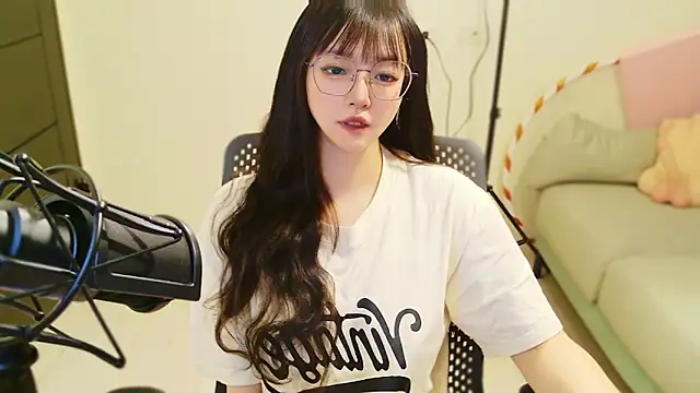 Snapshot of Yucheng__520 chatting on 17, 5, 2026 Yucheng 520 online show from 17, 5, 2026