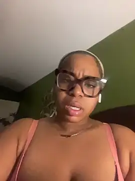 caramel  cremes online show from 1, 11, 2025