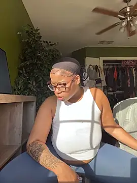 caramel  cremes online show from 6, 11, 2025