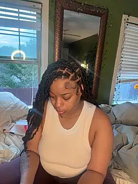 caramel  cremes online show from 18, 11, 2025