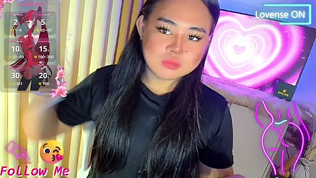 Snapshot of ursexy_ceciliaxx chatting on 22, 6, 2026 ursexy ceciliaxx online show from 22, 6, 2026