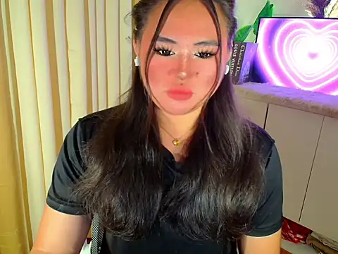 Snapshot of ursexy_ceciliaxx chatting on 23, 5, 2026 ursexy ceciliaxx online show from 23, 5, 2026