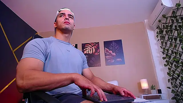 ChristopherBlack  online show from 22, 10, 2025