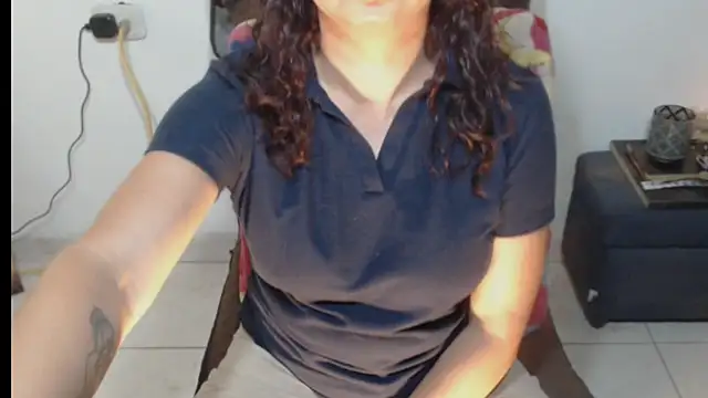 Milf Valeria online show from 13, 1, 2026