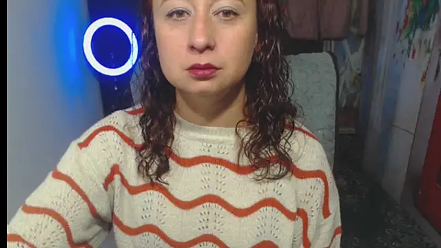 Milf Valeria online show from 19, 11, 2025