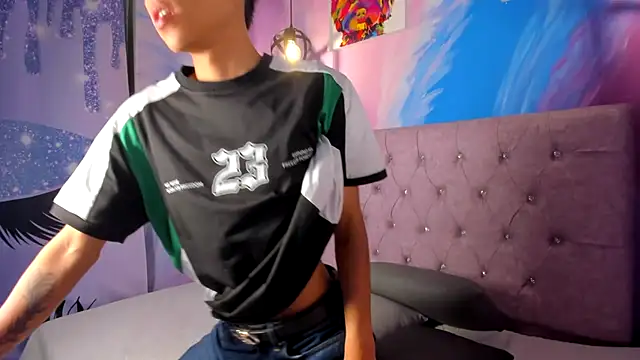 MaxiWildd online show from 15, 10, 2025