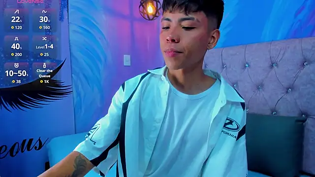 MaxiWildd online show from 3, 4, 2026