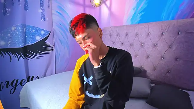 MaxiWildd online show from 9, 10, 2025