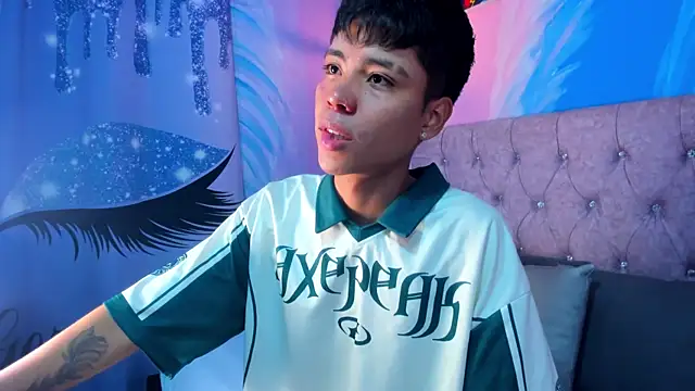 MaxiWildd online show from 4, 2, 2026