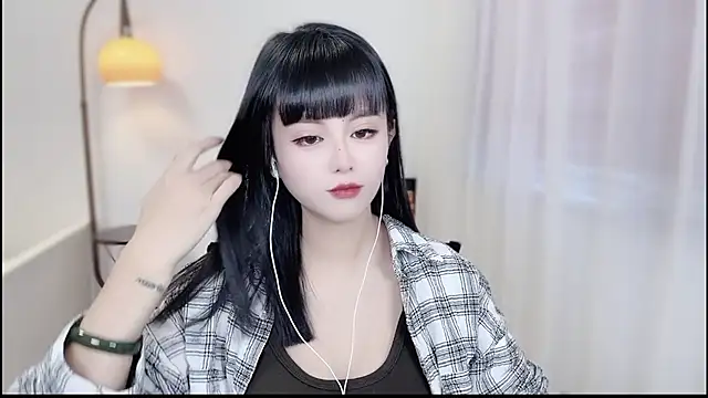 Snapshot of Musae7 chatting on 19, 11, 2025 Musae7 online show from 19, 11, 2025