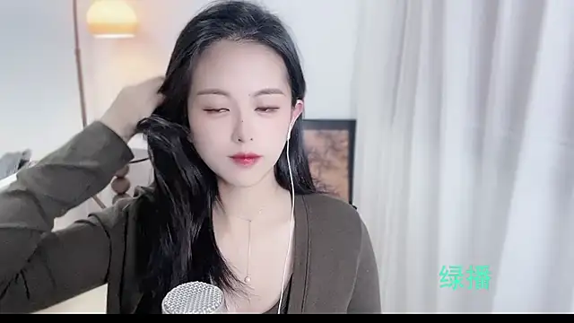 Snapshot of Musae7 chatting on 25, 10, 2025 Musae7 online show from 25, 10, 2025