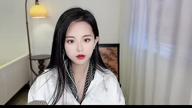 Snapshot of Musae7 chatting on 21, 10, 2025 Musae7 online show from 21, 10, 2025