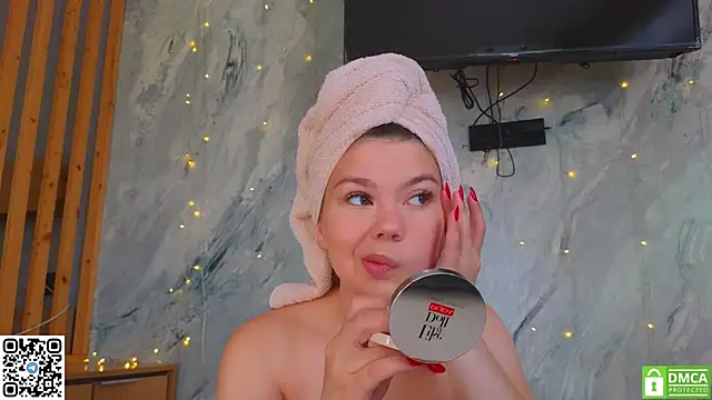 miss bubbles  online show from 17, 7, 2026