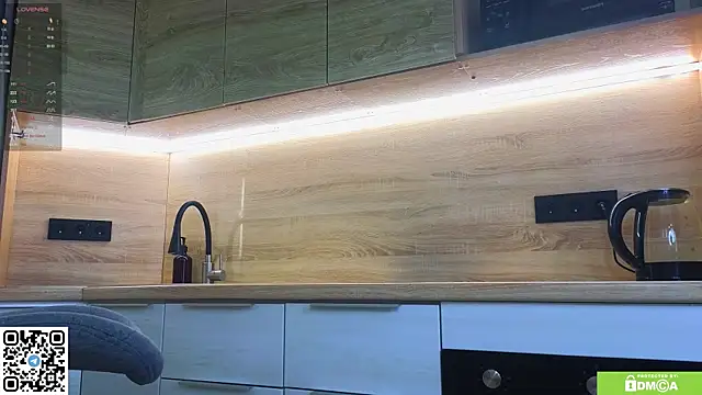 miss bubbles  online show from 22, 4, 2026