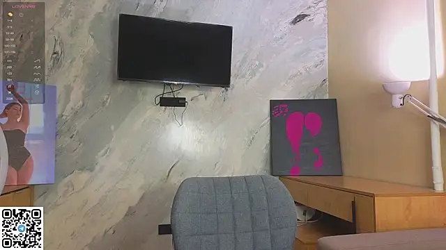 miss bubbles  online show from 26, 11, 2025