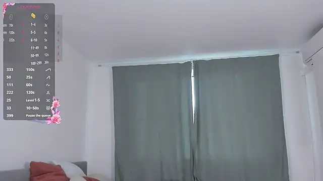 OdelynaFrake online show from 28, 11, 2025