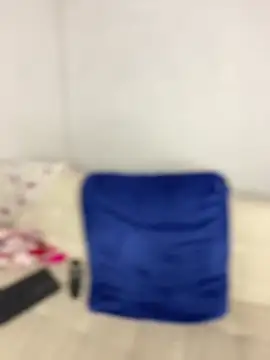 snow doll online show from 10, 2, 2026