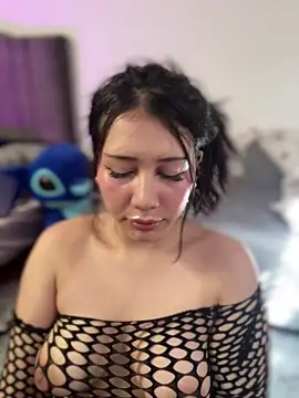 snow doll online show from 20, 3, 2026