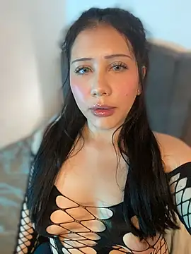 snow doll online show from 3, 7, 2026