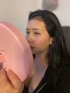 snow doll online show from 15, 6, 2026