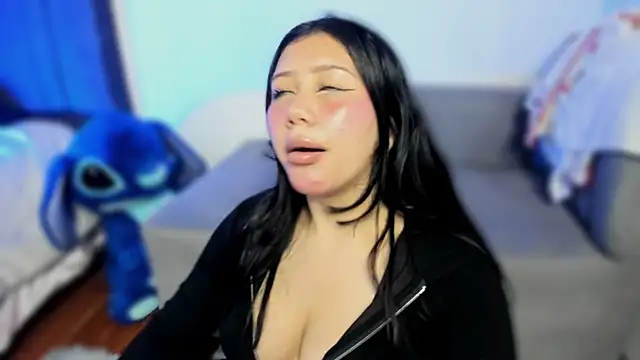 snow doll online show from 19, 4, 2026