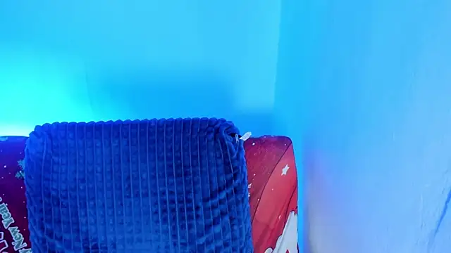 Snapshot of snow_doll chatting on 29, 11, 2025 snow doll online show from 29, 11, 2025