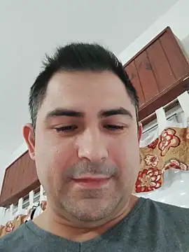 Bradd 32 online show from 12, 5, 2026