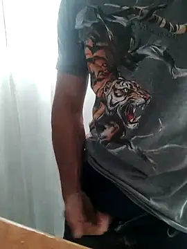 Snapshot of Bradd_32 chatting on 13, 2, 2026 Bradd 32 online show from 13, 2, 2026