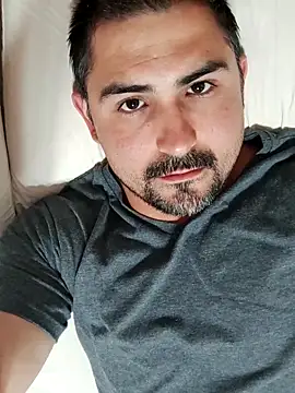 Bradd 32 online show from 10, 11, 2025