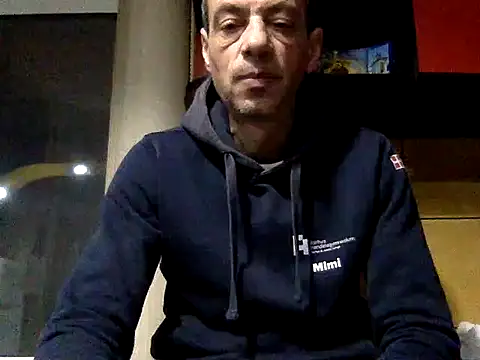 Snapshot of adiluci1 chatting on 1, 2, 2026 adiluci1 online show from 1, 2, 2026