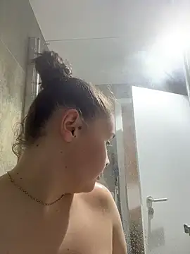 FemmeAffair online show from 20, 5, 2026
