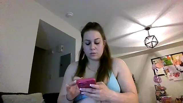 Snapshot of thedevinemama chatting on 30, 5, 2026 thedevinemama online show from 30, 5, 2026