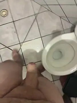 Brsecretbear online show from 4, 2, 2026