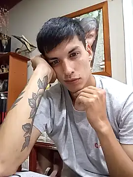 frankitocam4 online show from 5, 12, 2025